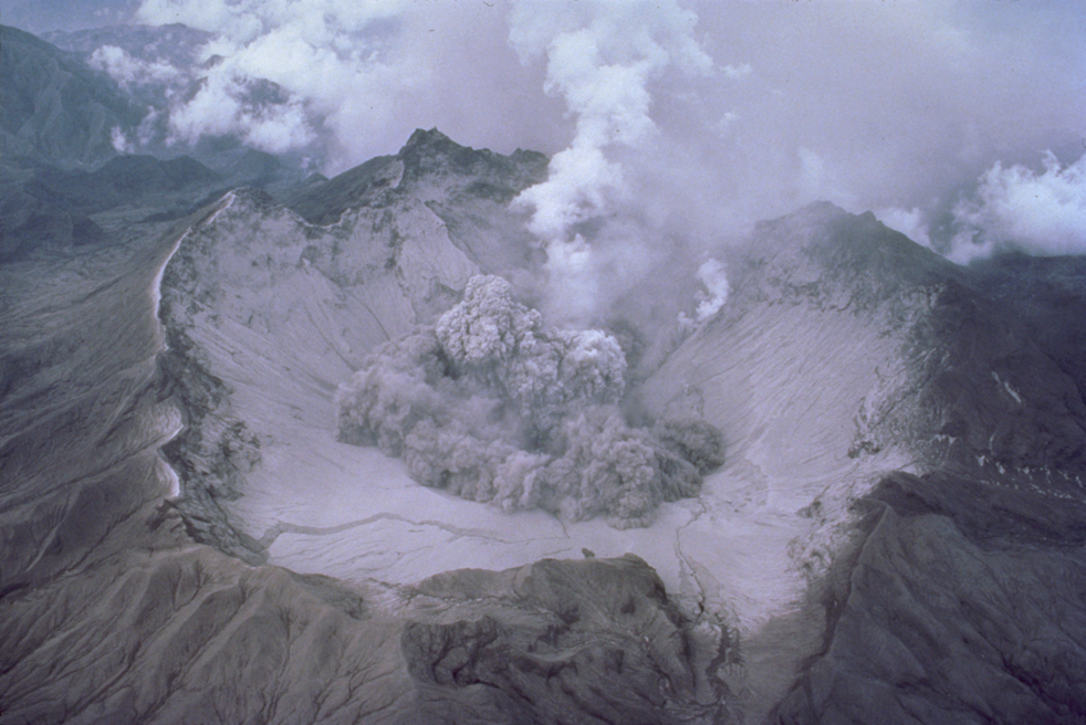 Ploma eruptiva del Pinatubo, 1991