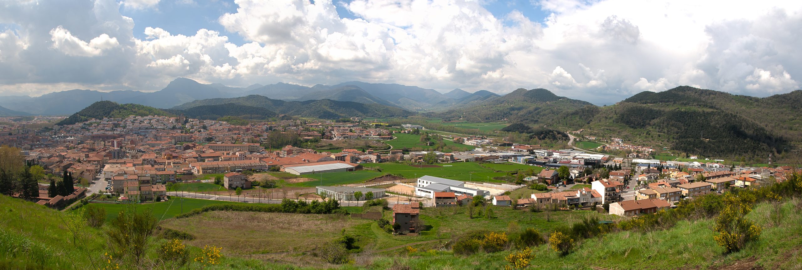 Vista urbana d'Olot